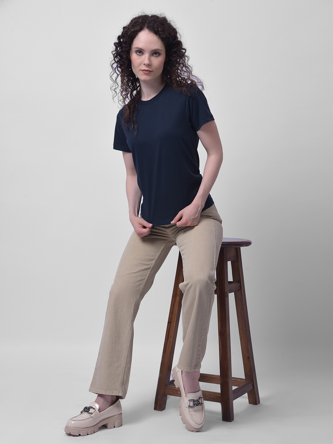 Numero Uno Women Beige Straight Fit Mid-Rise Sustainable Jeans